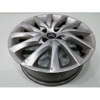 Recambio de llanta para citroën c4 berlina exclusive referencia OEM IAM 9687678480  