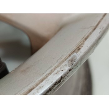 Recambio de llanta para toyota auris sol referencia OEM IAM 4261102790  