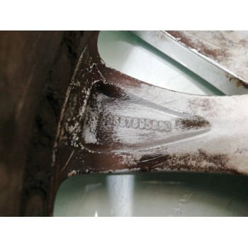 Recambio de llanta para citroën c5 berlina exclusive referencia OEM IAM 9687895880  