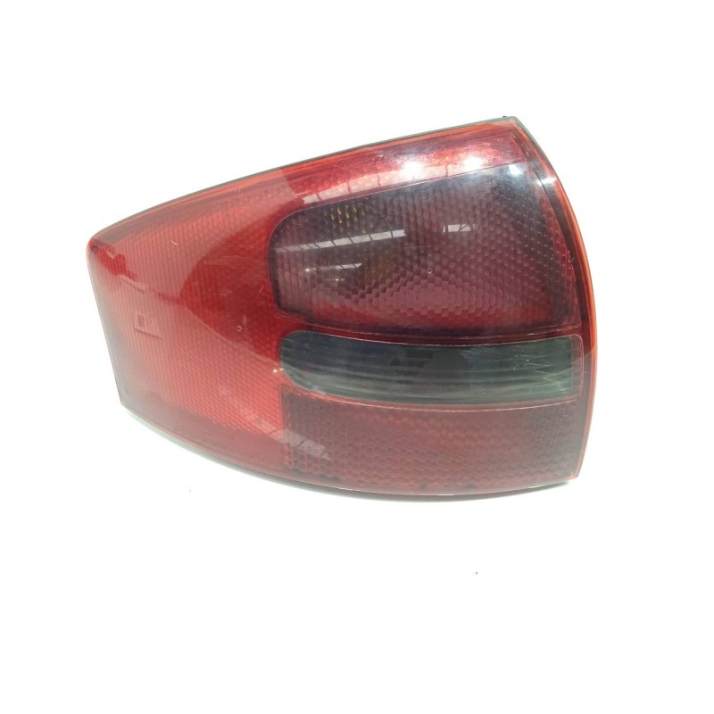 Recambio de piloto trasero izquierdo para audi a6 berlina (4b2) 2.5 v6 24v tdi referencia OEM IAM 4B5945095  