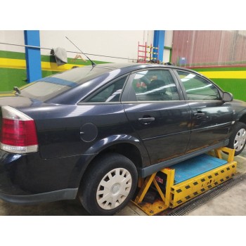 opel vectra c berlina del año 2005