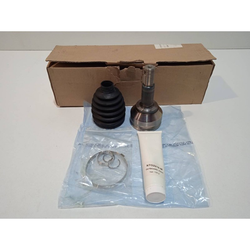 Recambio de no identificado para nissan qashqai (j10) 1.6 16v cat referencia OEM IAM C9B11JD02B  