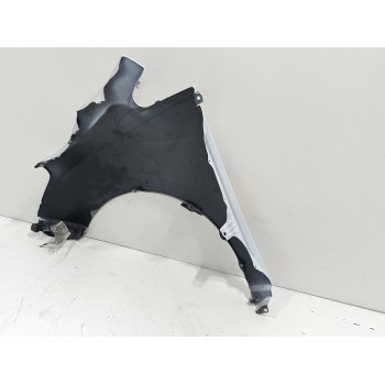 Recambio de aleta delantera derecha para toyota verso life referencia OEM IAM   