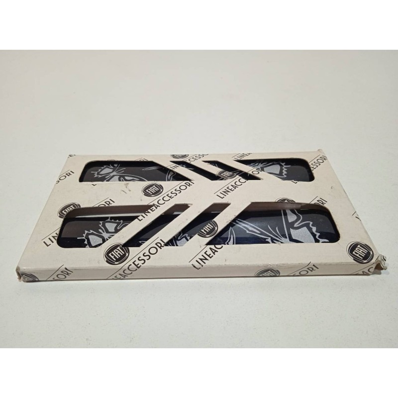 Recambio de moldura para fiat nuova 500 (150) referencia OEM IAM 71805581  