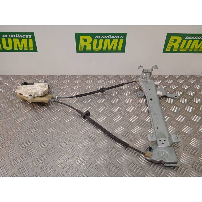 Recambio de elevalunas trasero derecho para renault megane iii berlina 5 p dynamique referencia OEM IAM 827200003R 968717101 013