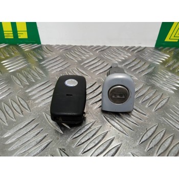 Recambio de bombin puerta delantera izquierda para volkswagen bora berlina (1j2) highline referencia OEM IAM 1U0837  