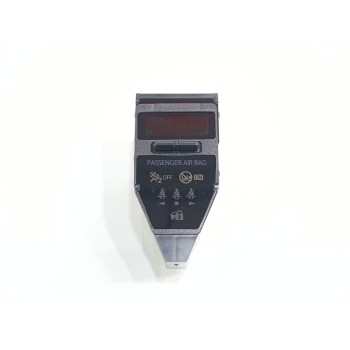 Recambio de pantalla multifuncion para toyota auris active referencia OEM IAM 8391002200  