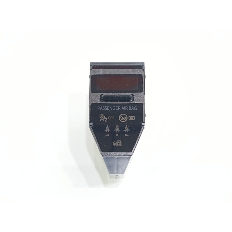 Recambio de pantalla multifuncion para toyota auris active referencia OEM IAM 8391002200  