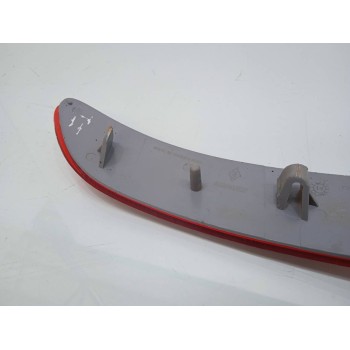 Recambio de piloto trasero izquierdo paragolpes para dacia dokker ambiance referencia OEM IAM 8200751779  