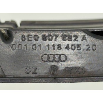 Recambio de rejilla paragolpes derecha para audi a4 berlina (8e) 1.9 tdi (96kw) referencia OEM IAM 8E0807682A  