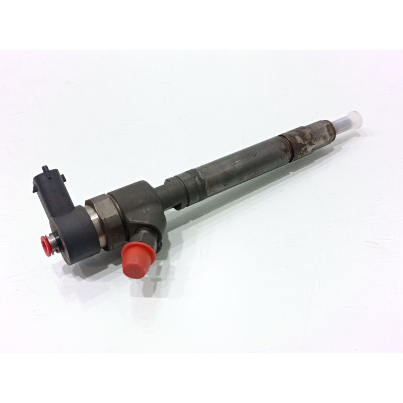 Recambio de inyector para volvo s60 berlina 2.4 d referencia OEM IAM 30750283  