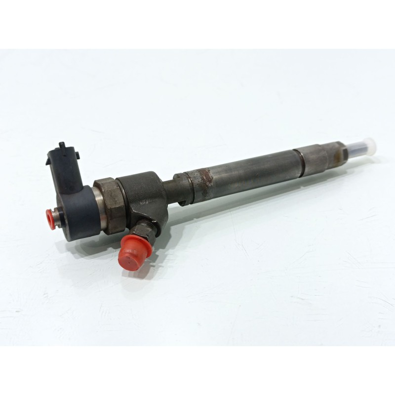 Recambio de inyector para volvo s60 berlina 2.4 d referencia OEM IAM 30750283  