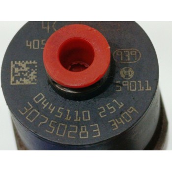 Recambio de inyector para volvo s60 berlina 2.4 d referencia OEM IAM 30750283  