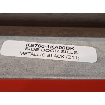 Recambio de moldura para nissan juke (f15) referencia OEM IAM KE7601KA00BK  