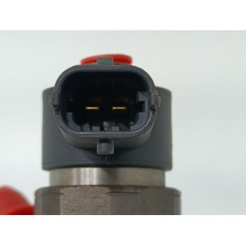 Recambio de inyector para volvo s60 berlina 2.4 d referencia OEM IAM 30750283  