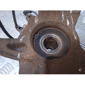 Recambio de mangueta delantera izquierda para renault megane iii coupe color edition referencia OEM IAM   