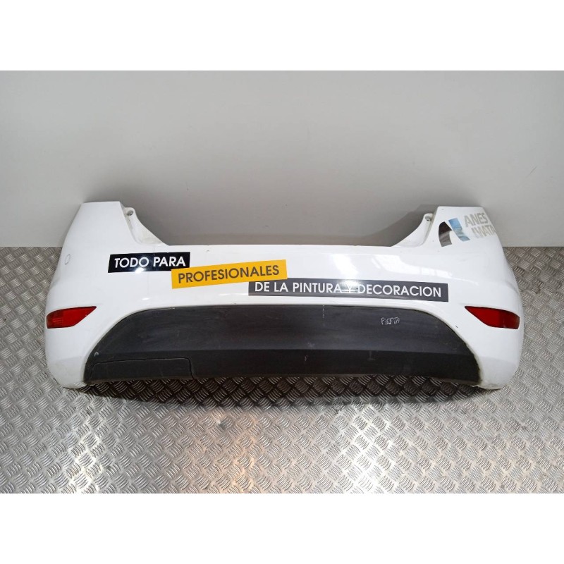 Recambio de paragolpes trasero para ford fiesta (cb1) ambiente referencia OEM IAM 8A6117906A  