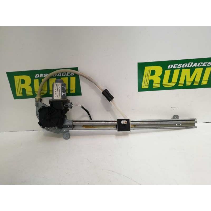 Recambio de elevalunas trasero izquierdo para renault laguna ii (bg0) confort dynamique referencia OEM IAM 8200485201 400669G 