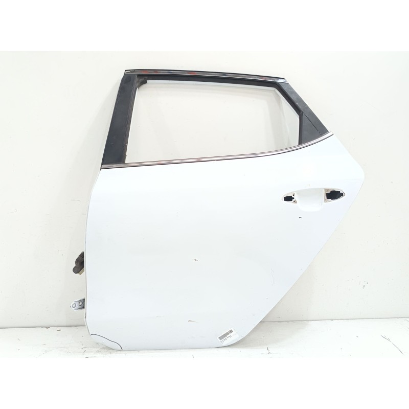 Recambio de puerta trasera izquierda para kia cee´d tech referencia OEM IAM   