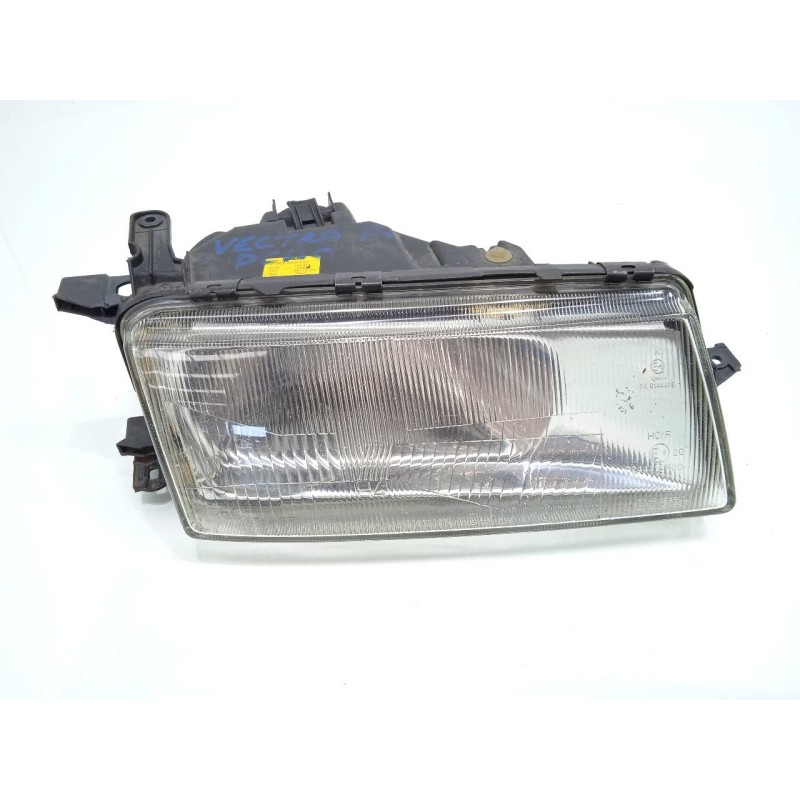 Recambio de faro derecho para opel vectra a referencia OEM IAM 0301028132  