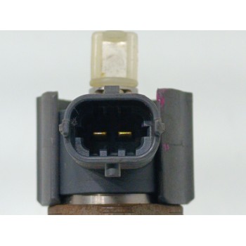 Recambio de inyector para kia cee´d active referencia OEM IAM 338002A900  