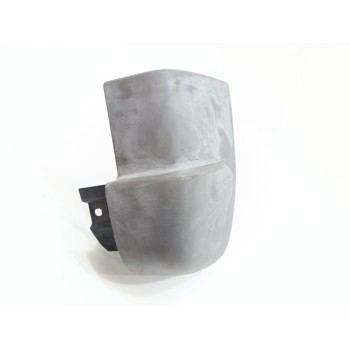 PUNTERA PARAGOLPES TRASERA DERECHA 9018850402R 