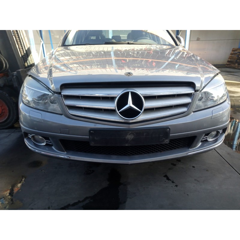 mercedes-benz clase c (w204) berlina del año 2007