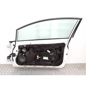 Recambio de puerta delantera derecha para ford fiesta (cb1) ambiente referencia OEM IAM   