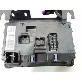 Recambio de caja reles / fusibles para peugeot partner kombi extreme 4x4 referencia OEM IAM 9665778480  