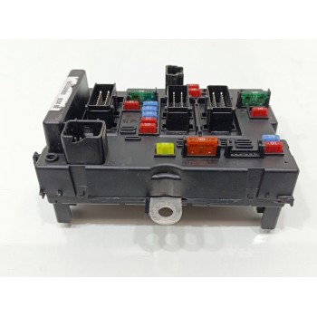 Recambio de caja reles / fusibles para citroën berlingo 1.6 hdi 75 sx familiar referencia OEM IAM 9657608880  