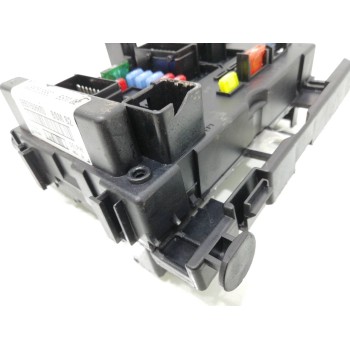 Recambio de caja reles / fusibles para citroën berlingo 1.6 hdi 75 sx familiar referencia OEM IAM 9657608880  