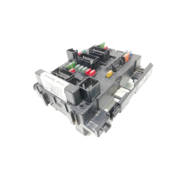 Recambio de caja reles / fusibles para citroën xsara berlina 2.0 hdi 66kw premier referencia OEM IAM 9646405280  