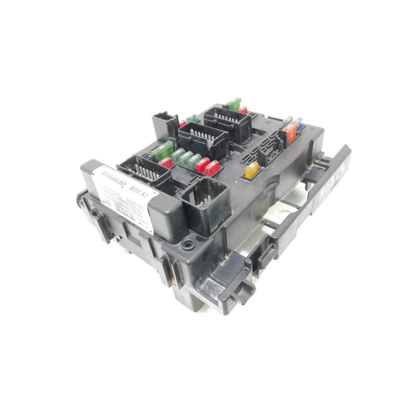 Recambio de caja reles / fusibles para citroën xsara berlina 2.0 hdi 66kw premier referencia OEM IAM 9646405280  