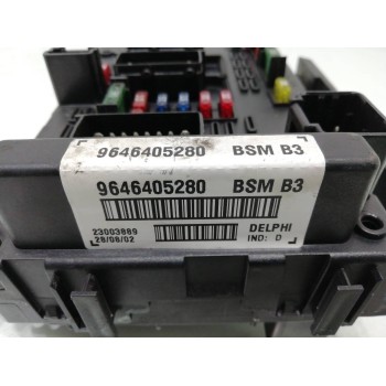 Recambio de caja reles / fusibles para citroën xsara berlina 1.9 diesel referencia OEM IAM 9646405280  
