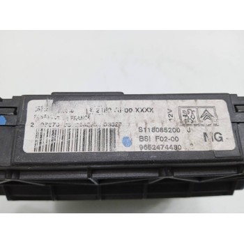 Recambio de caja reles / fusibles para citroën c3 1.4 hdi referencia OEM IAM 9652474480  