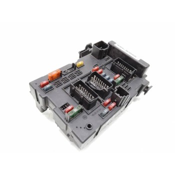Recambio de caja reles / fusibles para citroën xsara berlina 1.6 16v satisfaction referencia OEM IAM 9646405280  