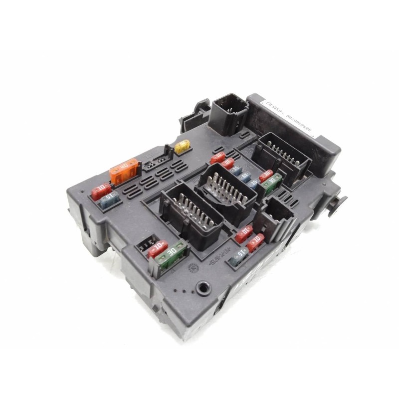 Recambio de caja reles / fusibles para citroën xsara berlina 1.6 16v satisfaction referencia OEM IAM 9646405280  