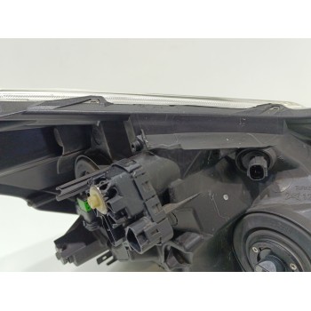 Recambio de faro izquierdo para toyota verso active referencia OEM IAM 811500F09000  