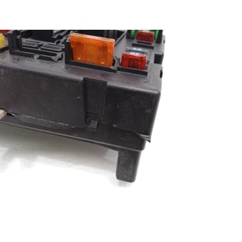 Recambio de caja reles / fusibles para citroën xsara berlina 1.6 16v satisfaction referencia OEM IAM 9646405280  