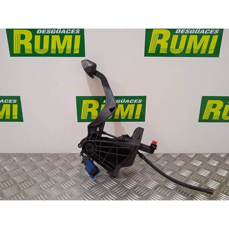 Recambio de pedal embrague para seat ibiza (6j5) copa referencia OEM IAM 6R1721059S 6R1721059 