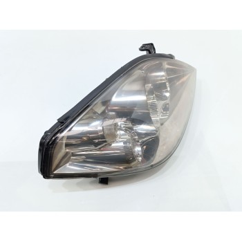 Recambio de faro derecho para nissan primera berlina (p12) acenta referencia OEM IAM 26010AU800  
