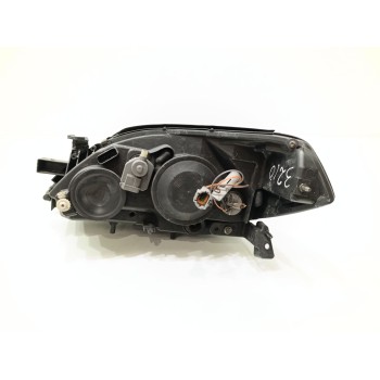 Recambio de faro derecho para nissan primera berlina (p12) acenta referencia OEM IAM 26010AU800  