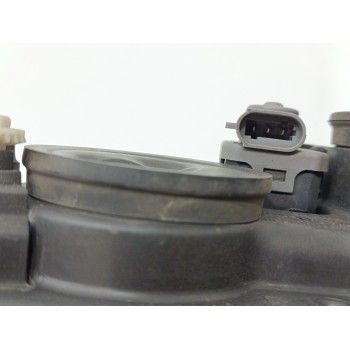 Recambio de faro derecho para nissan primera berlina (p12) acenta referencia OEM IAM 26010AU800  