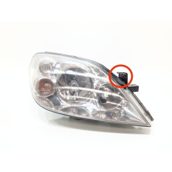 Recambio de faro derecho para nissan primera berlina (p12) acenta referencia OEM IAM 237598  