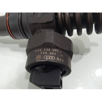 Recambio de inyector para volkswagen passat berlina (3b2) comfortline referencia OEM IAM 038130073F  