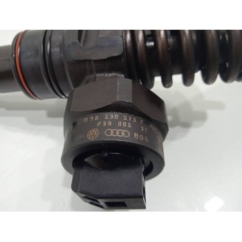 Recambio de inyector para volkswagen passat berlina (3b2) comfortline referencia OEM IAM 038130073F  
