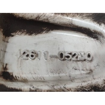 Recambio de llanta para toyota avensis berlina (t25) 2.2 d-4d executive berlina (5-ptas.) referencia OEM IAM 4261105230  