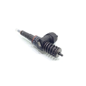 Recambio de inyector para volkswagen passat berlina (3b2) comfortline referencia OEM IAM 038130073F  