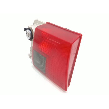 Recambio de piloto trasero derecho interior para audi a6 berlina (c4) 2.6 referencia OEM IAM 4A0945094  