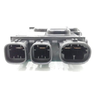 Recambio de caja reles / fusibles para renault megane iii berlina 5 p dynamique referencia OEM IAM 243800011R  